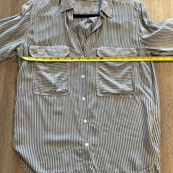 Zara Women’s Button Front Shirt Small Blue Classic Striped Lightweight Causal - Picture 13 of 16